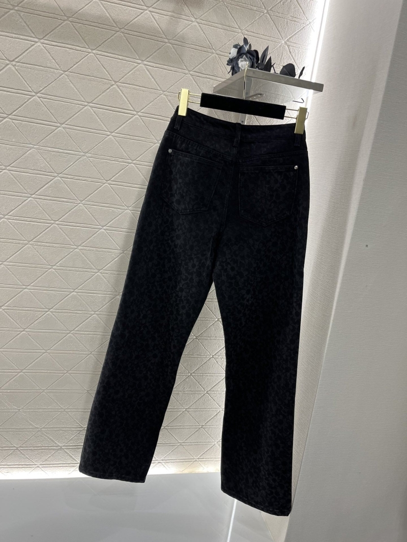 Chanel Jeans